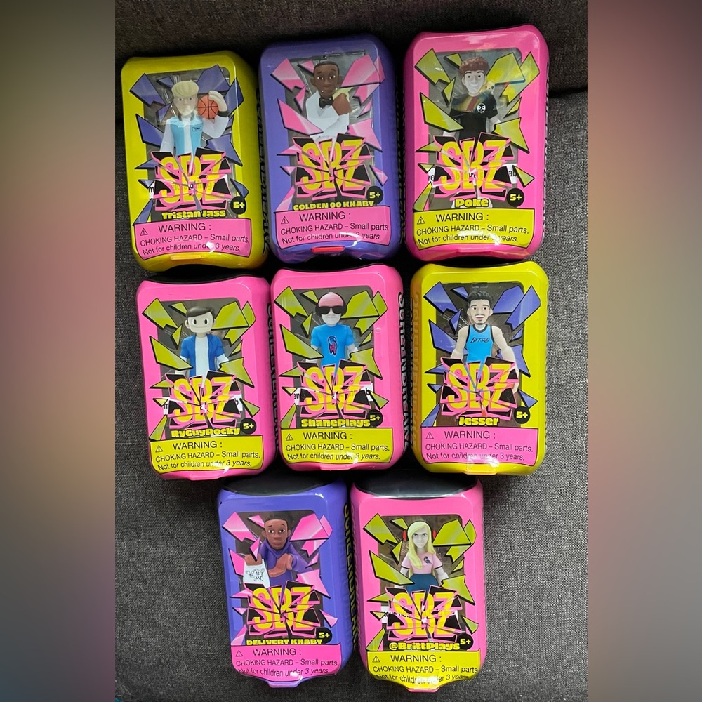 New ScreenBreakz Collectible Figures Set of 8